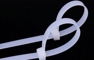 Какие кабельные стяжки выбрать?